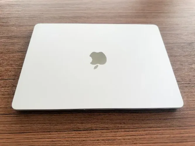 MacBook Air M3 - 8Gb - 256ssd - 13.6 Polegadas - Silver