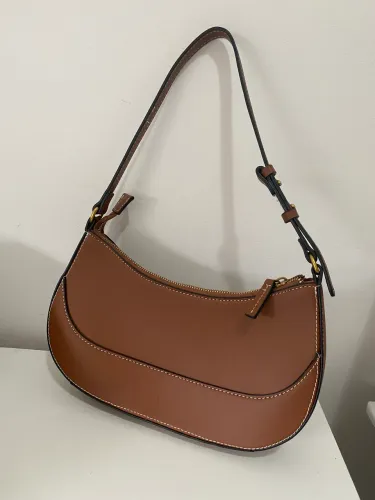 Bolsa Renner