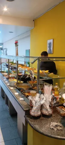 Vende-se restaurante no centro de Juiz de Fora