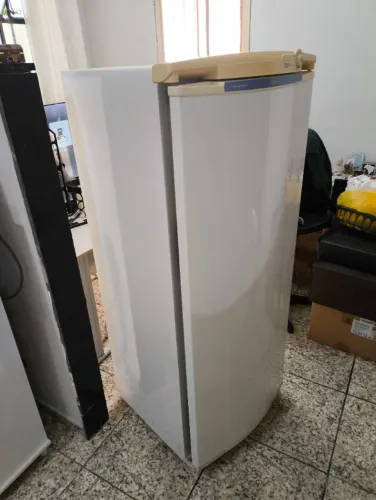 Geladeira consul 260 litros