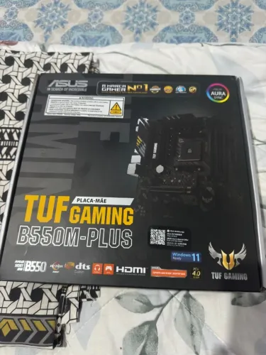 Placa Mãe ASUS TUF Gaming B550M-PLUS - Nova, Nunca Usada