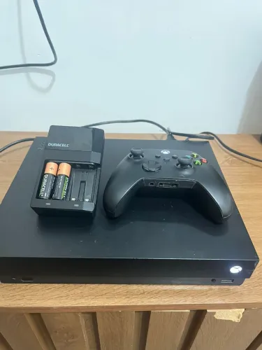 Xbox one X 1 terabyte 