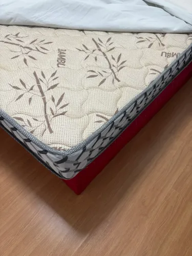 VENDO CAMA DE CASAL 