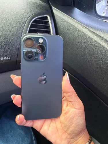 iPhone 15 pro 256gigas
