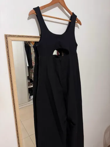 Macacão preto P
