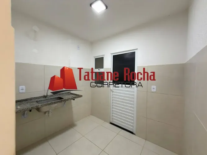 Alugo excelente casa no Condomínio Vivace Papagaio.