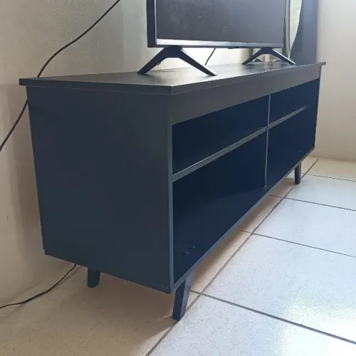 Rack para TV até 65 Polegadas Madesa Com Pés - Preto