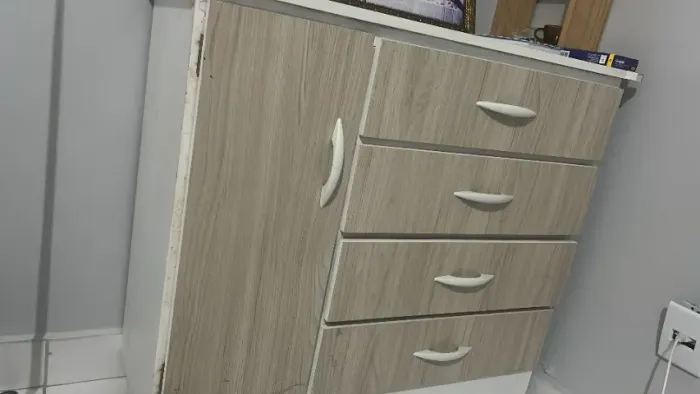 Cômoda para quarto.