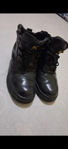 Bota masculino tipo coturno