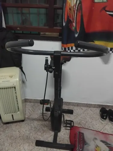 Esteira Caloi Act e bicicleta ergométrica 