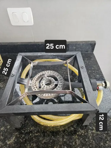Fogareiro Ferro com suporte em aço