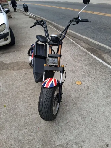 Moto scooter elétrica