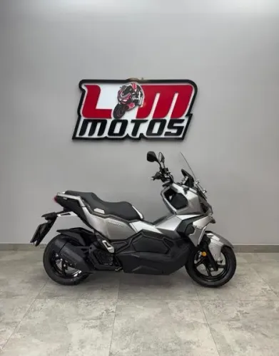 2027 - Dafra Sym ADXTG 150 - Km; 1.325