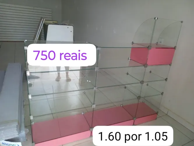 Balcão vitrine prateleira Esposito