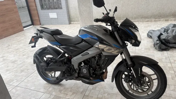 Moto dominar 200 nova 