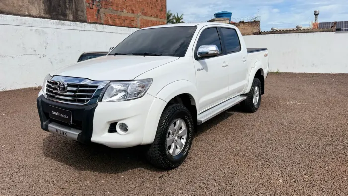 Toyota Hilux CD SRV 4X4 2.7 Flex 16V Aut. 2013