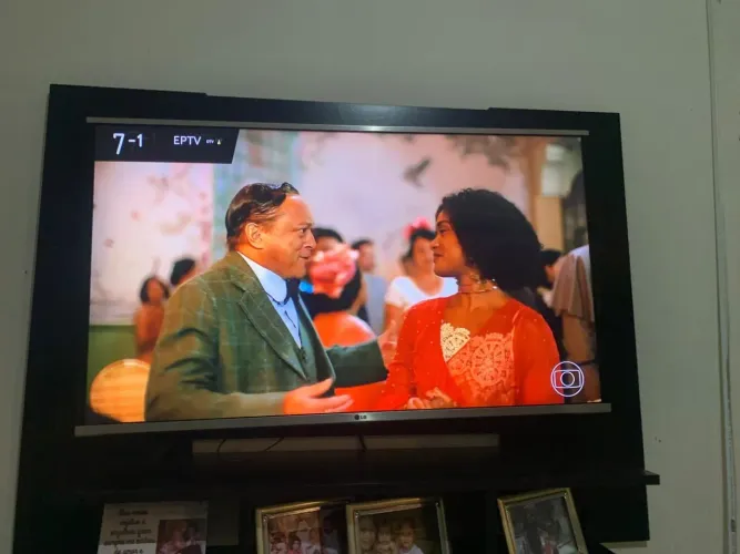 Televisão