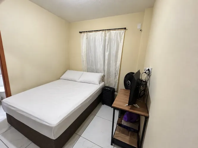 Preço negociável - Cama casal com box