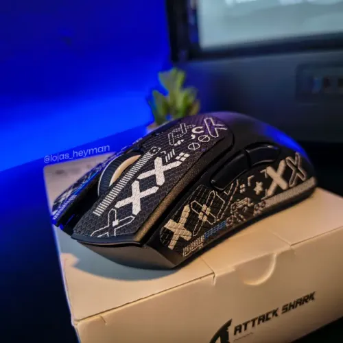Mouse Gamer Sem Fio Attack Shark R1 Preto 18000 DPI Bluetooth e 2.4G