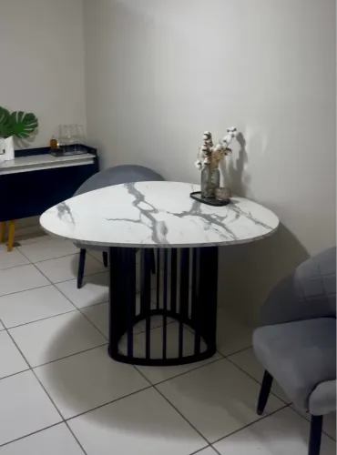 Mesa orgânica 4 lugares  toda em MDF 