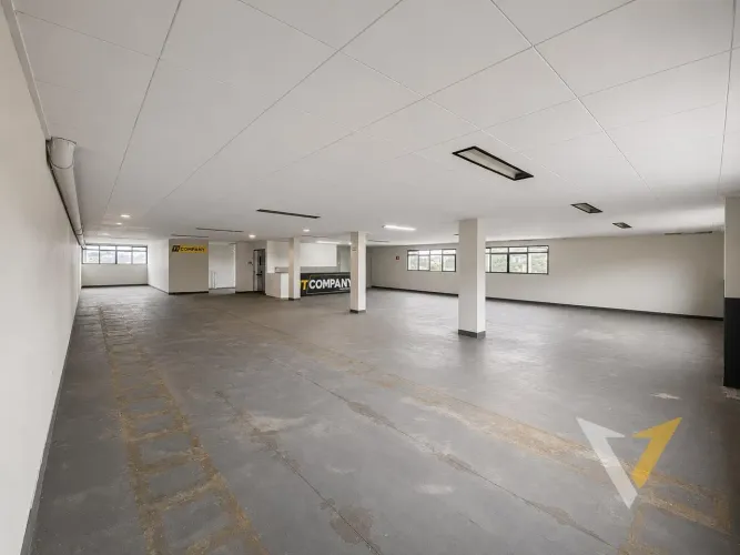 Salão Comercial para Locação na Vila São José, Várzea Paulista, SP