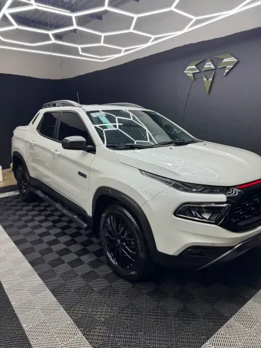 Fiat Toro Ultra 1.3 16V 4X2 TB Flex Aut. 2025