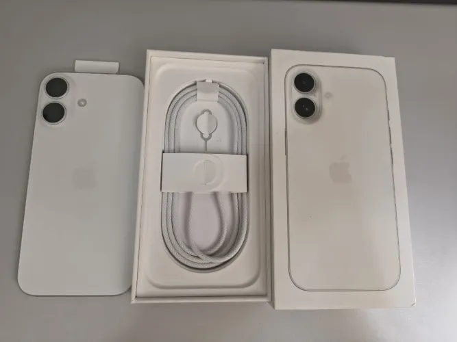 iPhone 16 - 256 GB - Branco - com garantia 
