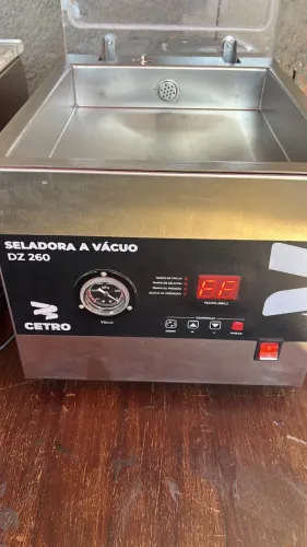 Embaladora/ Seladora a vácuo 