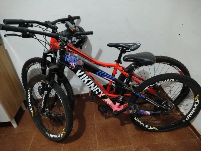 Bicicleta semi nova