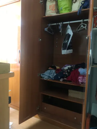 Guarda-roupa 6 portas