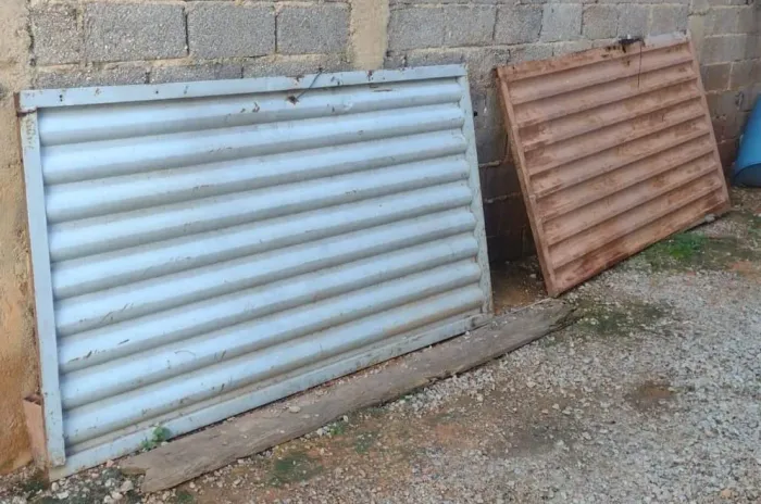 Portão de ferro