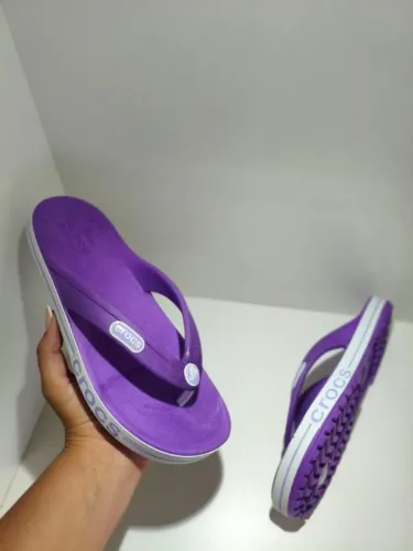 Sandália Crocs Feminina
