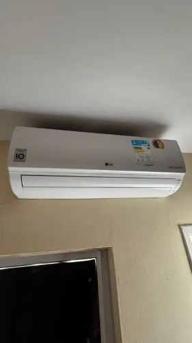 AR CONDICIONADO LG 12MIL btus
