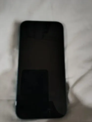 iPhone 16 muito novo 