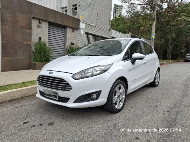 Ford Fiesta SEL 1.6 16V Flex Aut. 5P 2017