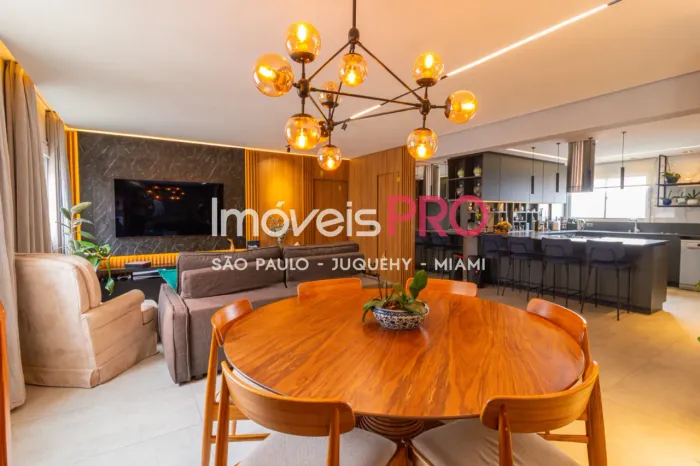 Três suítes, 3 vagas de garagem, terraço, reformado com lazer, agende a sua visita!!!