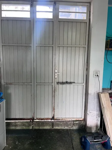 Portão de ferro r$200