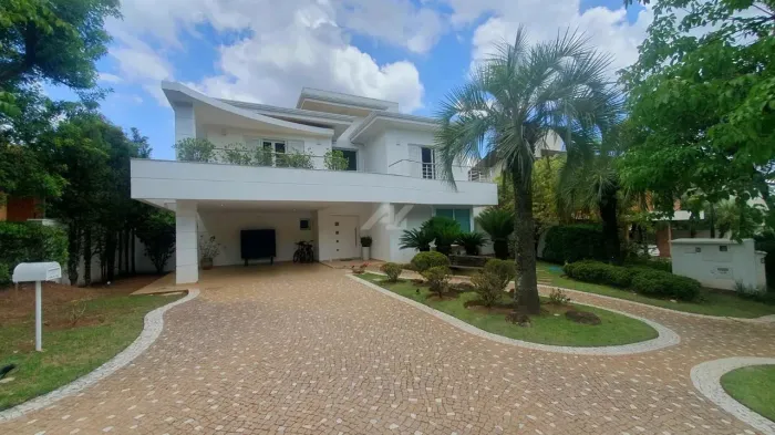 Casa de Condomínio à venda no Alphaville Campinas em Campinas, SP.