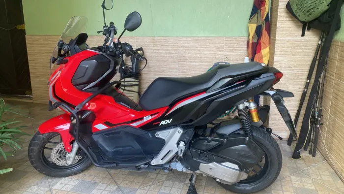 Honda Adv 150