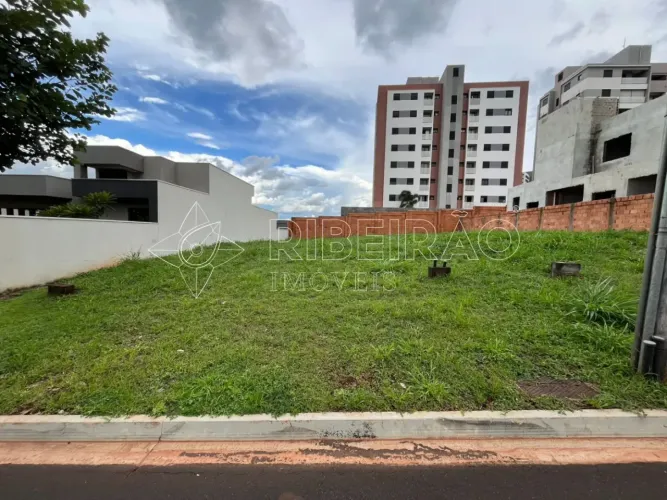Terreno padrão Plano 250m² à venda no San Marco