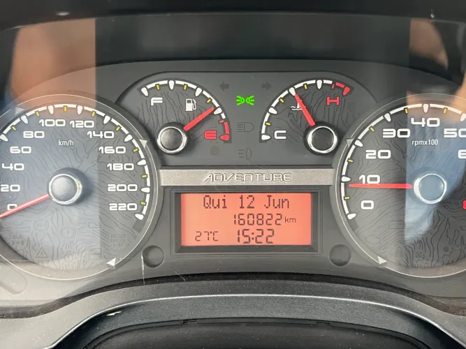 Fiat Palio Weekend Adventure Locker 1.8 Flex 2017