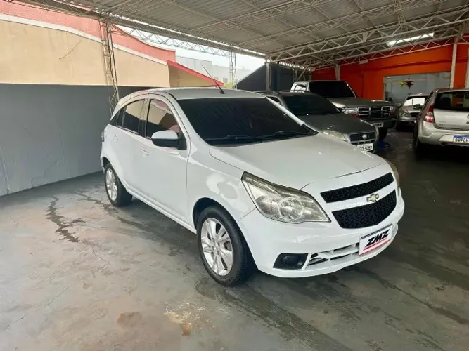Chevrolet Agile LTZ 1.4 MPFI 8V Flexpower 5P 2014