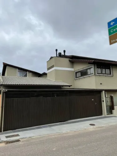 Casa Na Lagoa Com Mobília e Piscina