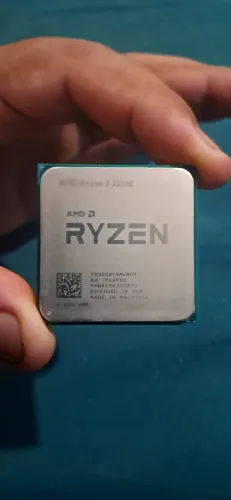 RYZEN 3.3200G