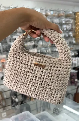 Bolsa de crochê alça removível