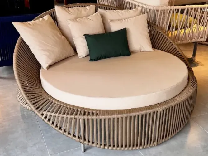 Chaise em corda náutica