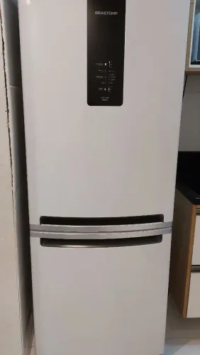 Vendo geladeira 