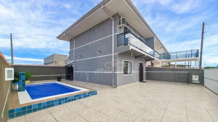 Casa com 3 dormitórios e piscina para alugar, por R$ 900/dia - Eliana - Guaratuba/PR