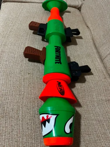Bazuca de brinquedo Nerf (sem munição)