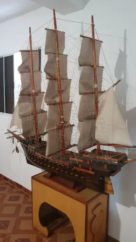 Modelismo Naval de Madeira 1,90 X 1,65 de guerra!!